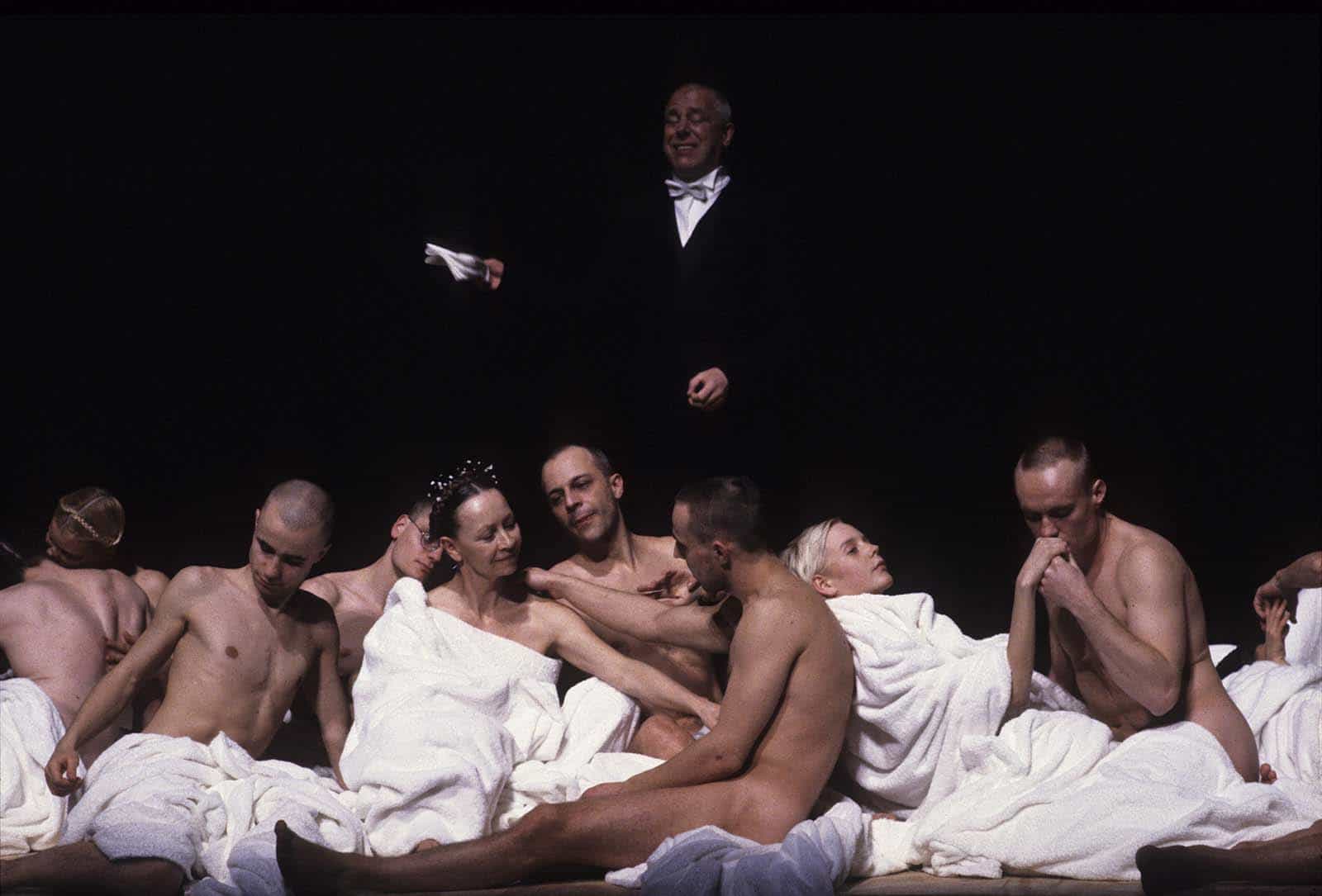 Premiere <em>Herr Puntila und sein Knecht Matti</em>1996, Berliner-Ensemble, foto Karin Rocholl