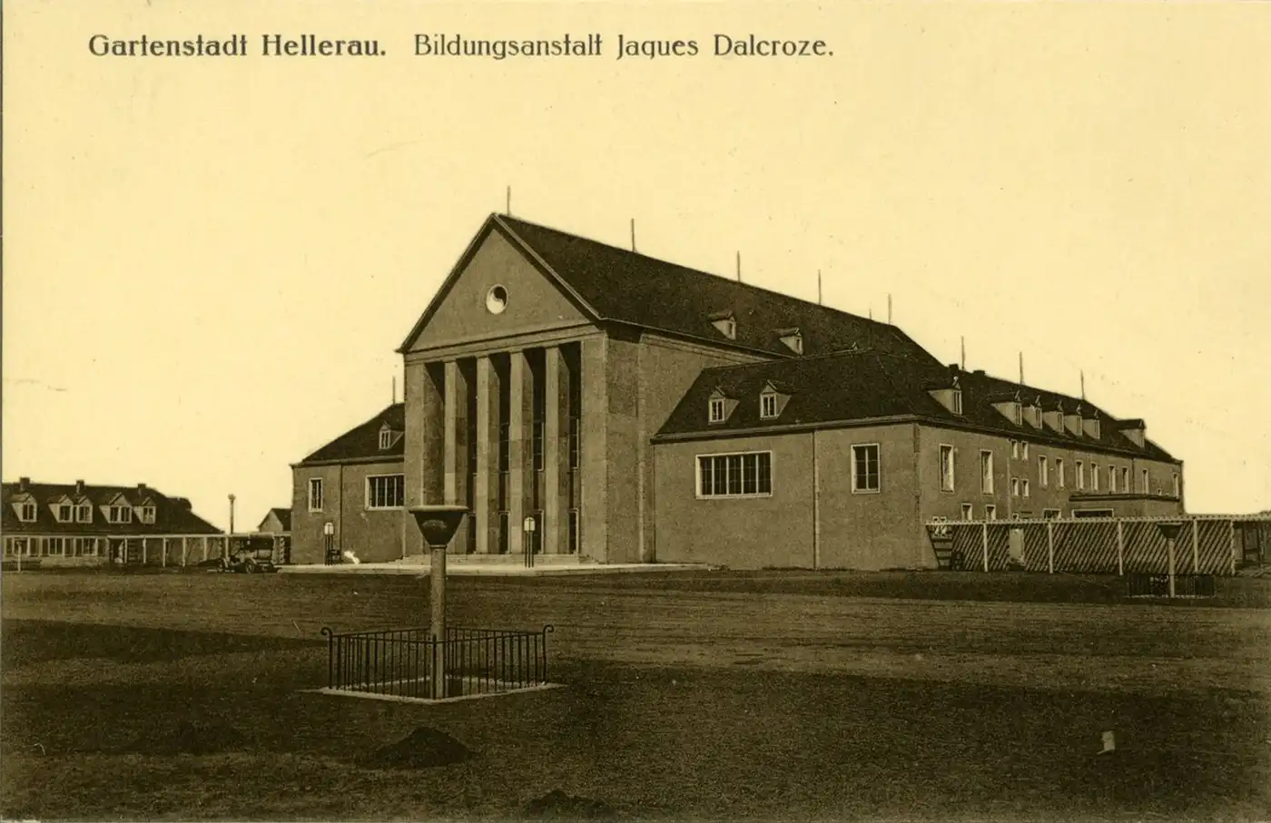 Cartolina con veduta dello Festspielhaus di Hellerau, 1912, Editore Schule-Brück & Sohn.
