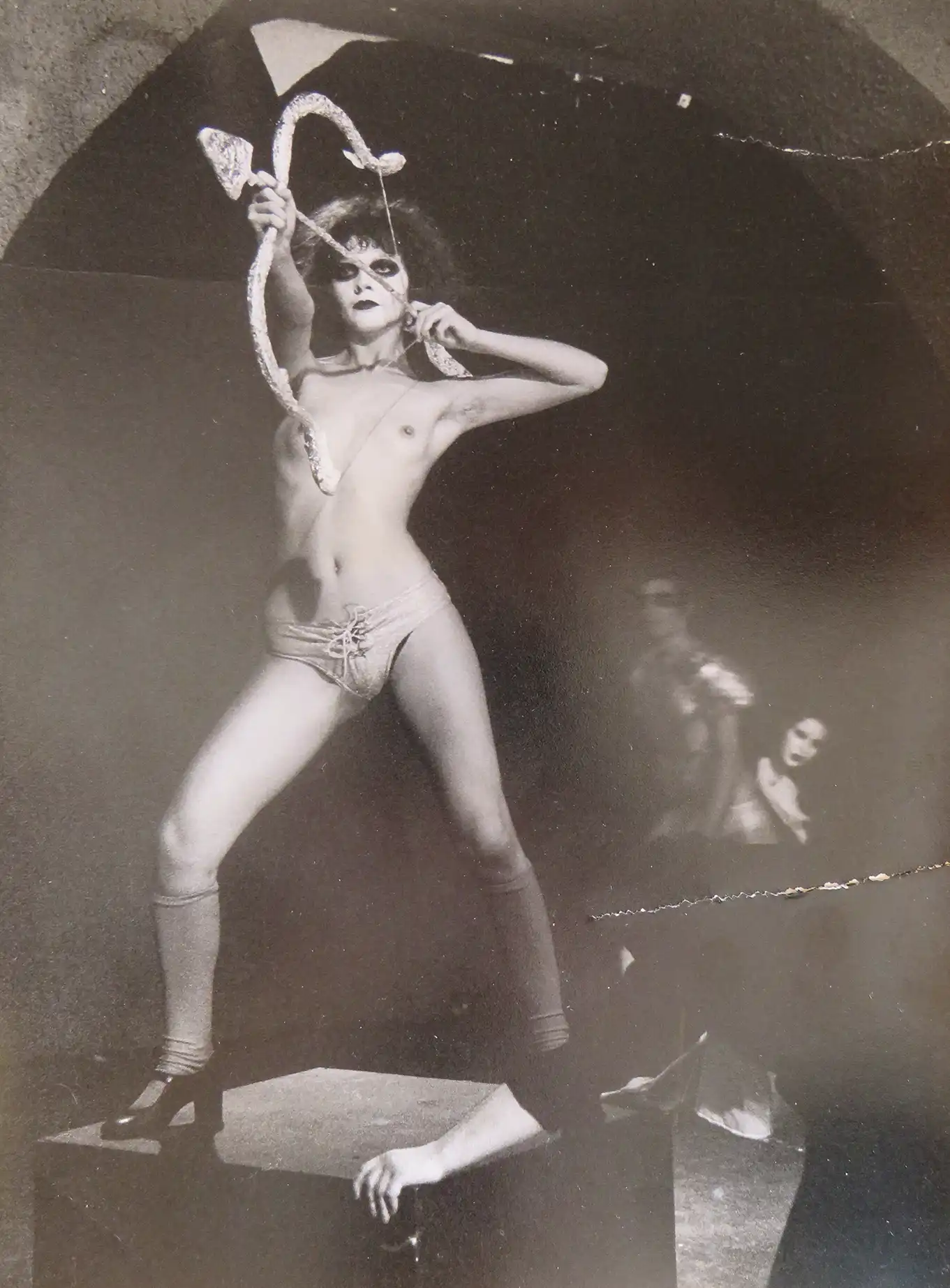 Ingrid Enbom in Le 120 giornate di Sodoma, regia di Giuliano Vasilicò, Beat 72, Roma 1972, foto di Agnese De Donato. Courtesy Archivio De Donato, Roma.