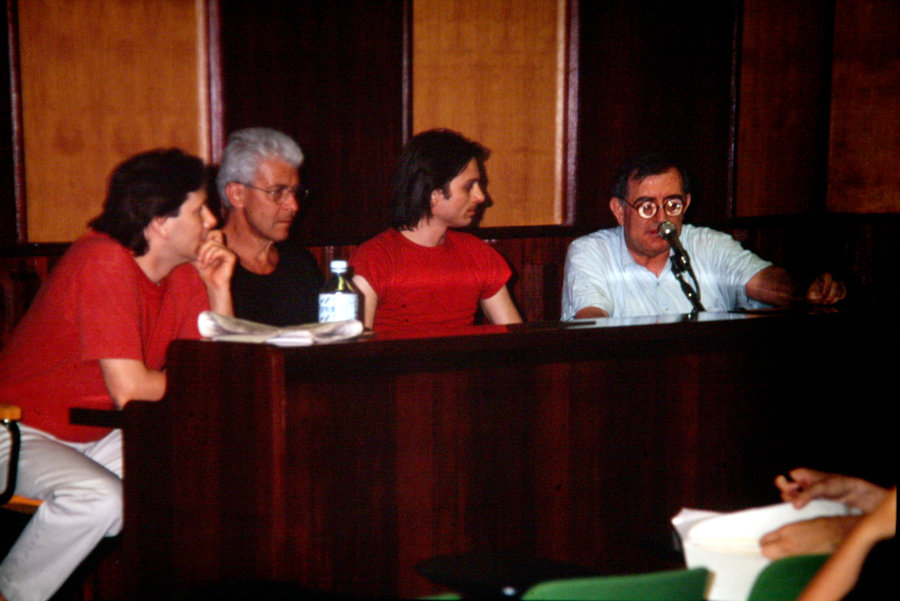Gavin Hodge (Gorilla Tapes) Gianfranco Mantegna, Paul Garrin, Vittorio Fagone, 1994. Rassegna internazionale video d'autore. Taormina.