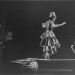 Compagnia di Carolyn Carlson in «Steppe». Pubblicata in Elisa Vaccarino, 'Altre scene, altre danze', Einaudi editore, Torino 1991